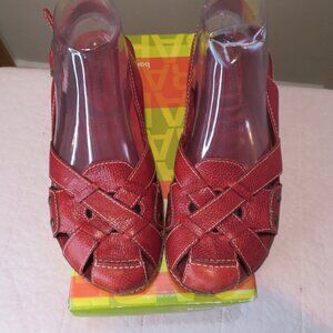 Women's Bare Traps Red Leather Sandals